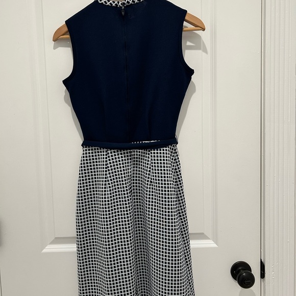 Vintage navy and white checked dress - polyester size 2 in modern sizing - Picture 3 of 9